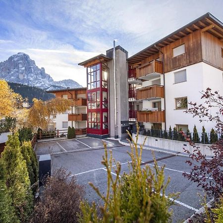 Apartment Lulu Selva di Val Gardena Esterno foto